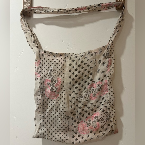 Patterned Recyclable Tote - Picture 2 of 2